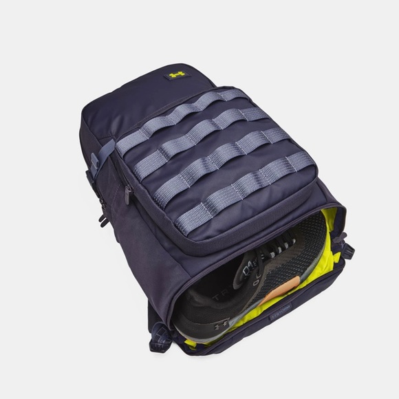 UA Triumph sport backpack - Picture 4 of 10